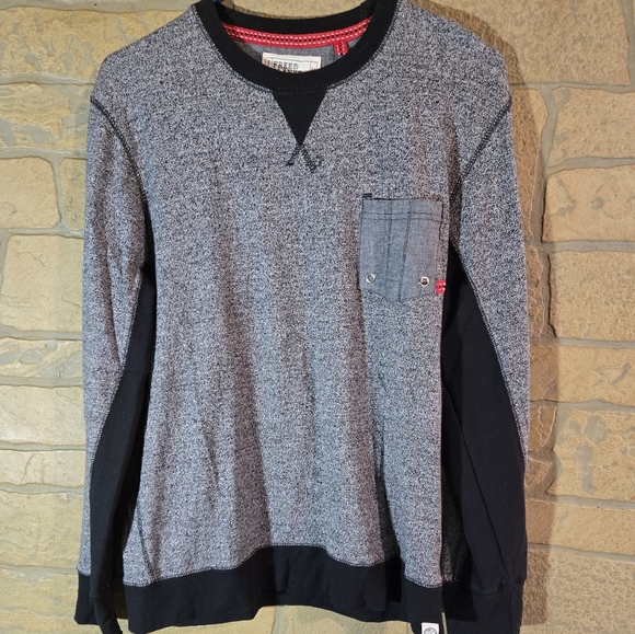 FREE PLANET Pullover Sweatshirt w/ Front pocket Men's Size Medium - Picture 1 of 5